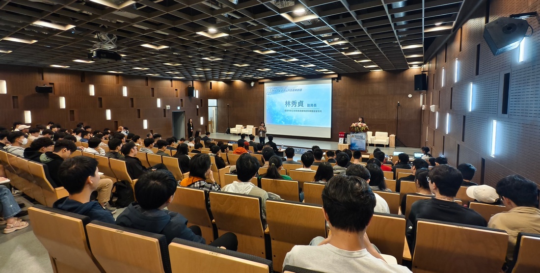 本校EMBA企業領袖送暖　助國姓國中學子拓展視野